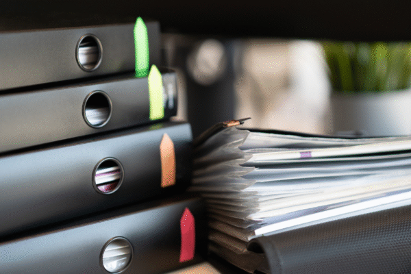 File Box Retrieval Fast Service for Long-Term Document Storage Clients-Business Paper Shredding File Box Retrieval Fast Service for Long-Term Document Storage Clients-Business Paper Shredding